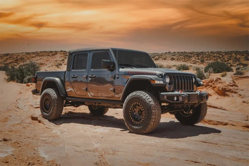 Tuff Country 20-23 Jeep Gladiator 3.5in Suspension Lift No Shocks - Installation View
