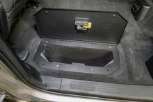 Load image into Gallery viewer, Tuffy Infloor Lid W/ Keyed Lock For Ram Trucks Crew Cab - Additional View 12