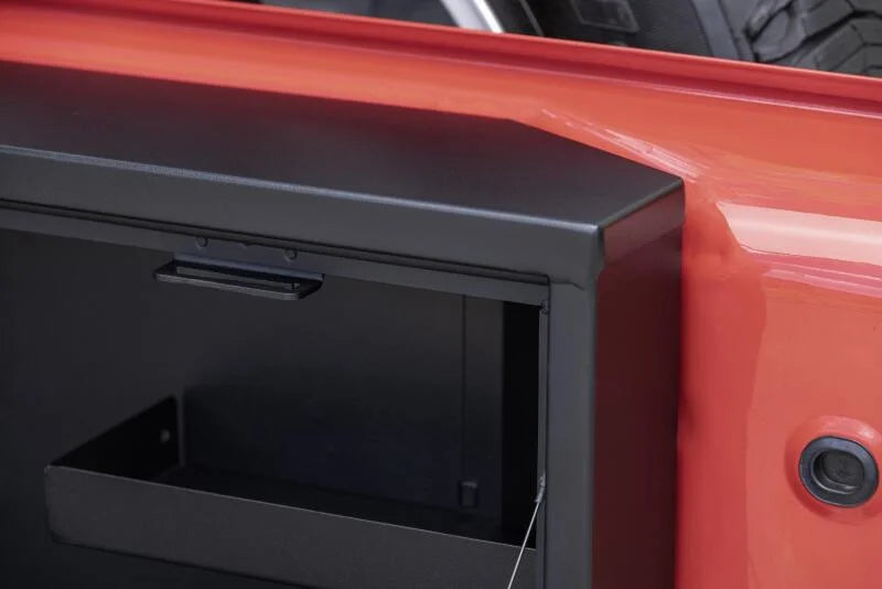 Tuffy Jeep Wrangler Tailgate Lockbox W/Keyed Lock - Installation View