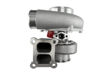 Load image into Gallery viewer, Turbosmart 6870B (Kompact) D4 0.84AR Externally Wastegated TS-1 Turbocharger - Installation View
