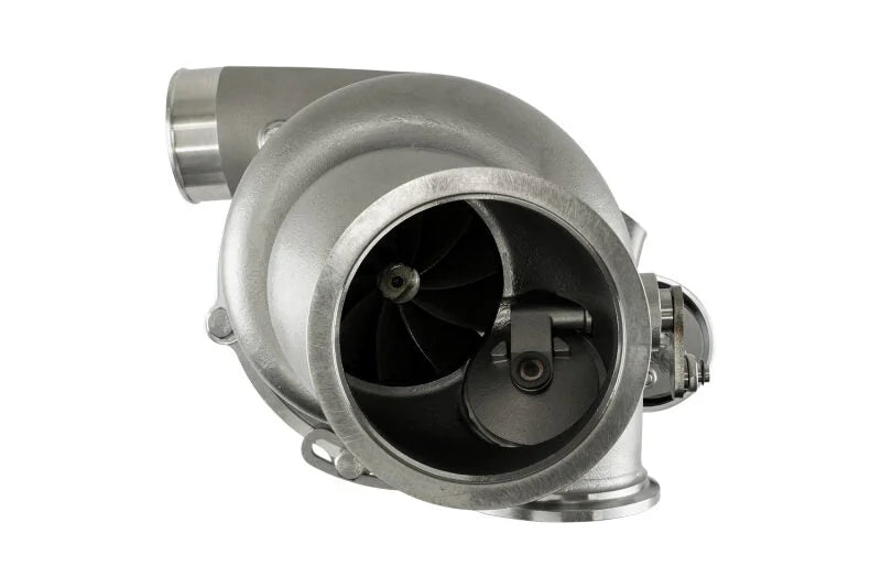 Turbosmart Water Cooled 6262 V-Band Inlet/Outlet A/R 0.82 IWG75 Wastegate TS-2 Turbocharger - Installation View