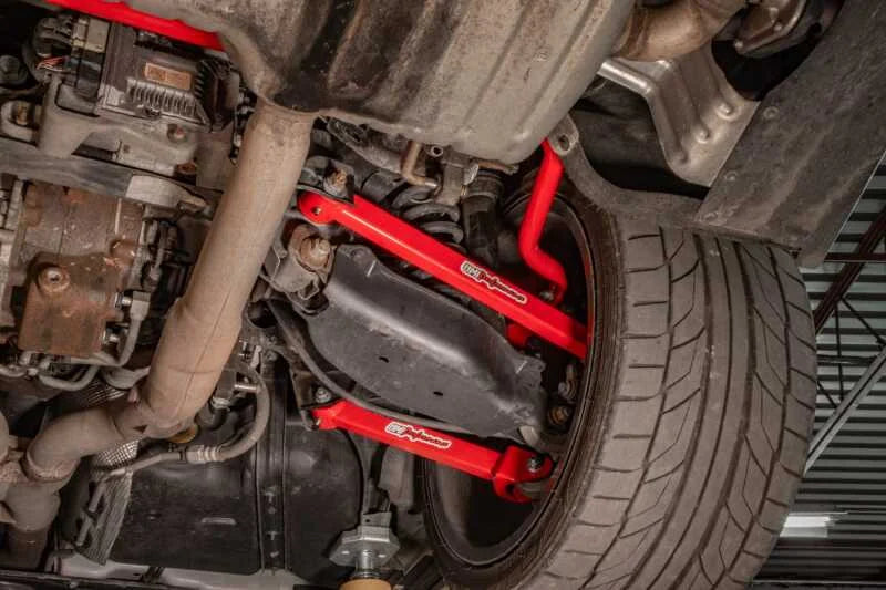 UMI 16-24 Chevrolet Camaro Alignment Toe Arm - Red - Additional View 5