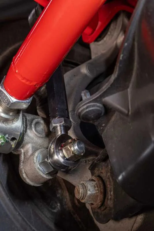 UMI 16-24 Chevrolet Camaro Suspension Stabilizer Bar Link - Red - Additional View 7