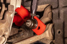 Load image into Gallery viewer, UMI 16-24 Chevrolet Camaro Suspension Stabilizer Bar Link - Red - Additional View 9