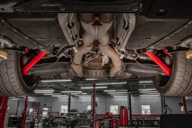 UMI 16-24 Chevrolet Camaro Suspension Trailing Arm - Red - Installation View