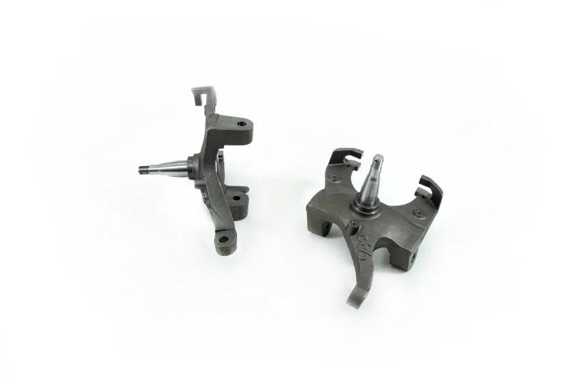UMI Performance 73-87 GM C10 Lowering Spindle 2.5in drop - Side View