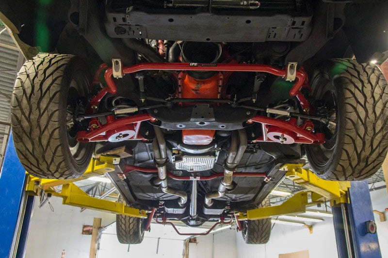 UMI Performance 78-88 GM G-Body Solid Front & Rear Sway Bar Kit - Installation View