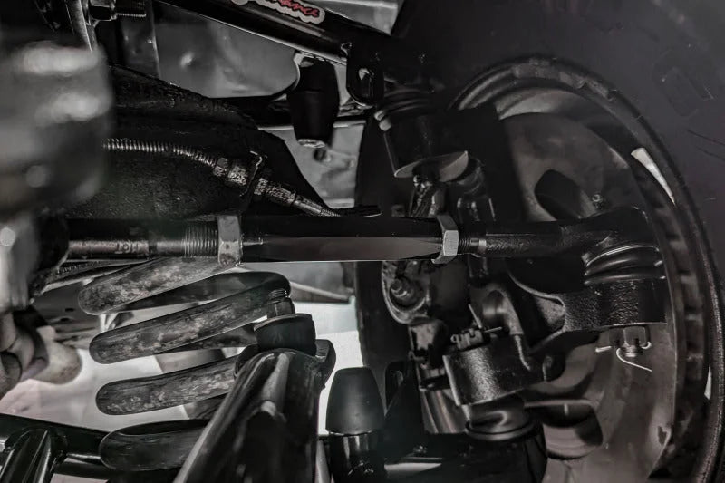 UMI Performance Tie Rod Adjusters - 11/16in Thread - Detail View