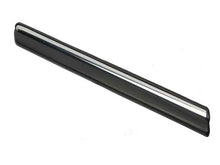 Load image into Gallery viewer, URO Parts Fender Moulding 107-880-01-82