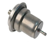 Load image into Gallery viewer, URO Parts Fuel Accumulator 000-476-09-21 - Main Product View