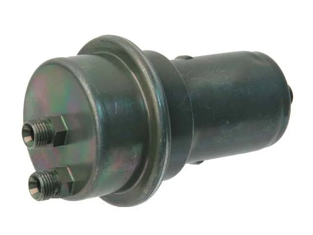URO Parts Fuel Accumulator 911-110-197-02 - Detail View