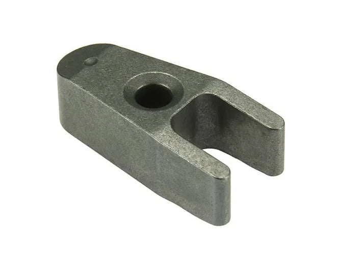URO Parts Fuel Injector Bracket 642-016-00-38 - Side View