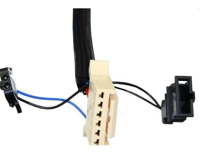 URO Parts Fuel Pump LR043385 - Installation View