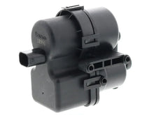 Load image into Gallery viewer, URO Parts Fuel Vapor Detection Pump 16-13-6-756-440 - Side View