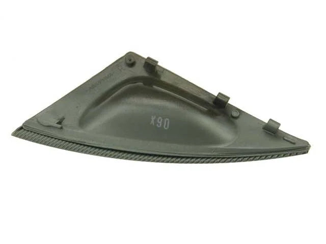 URO Parts Headlight Corner Trim 996-631-046-00 - Installation View