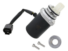 Load image into Gallery viewer, URO Parts Oil Pump 30783079