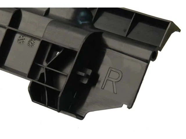 URO Parts Radiator Carrier 17-10-7-524-914 - Installation View