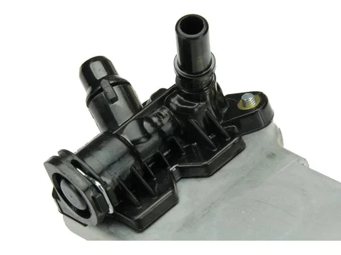 URO Parts Transmission Oil Cooler 17-21-7-593-856 - Installation View