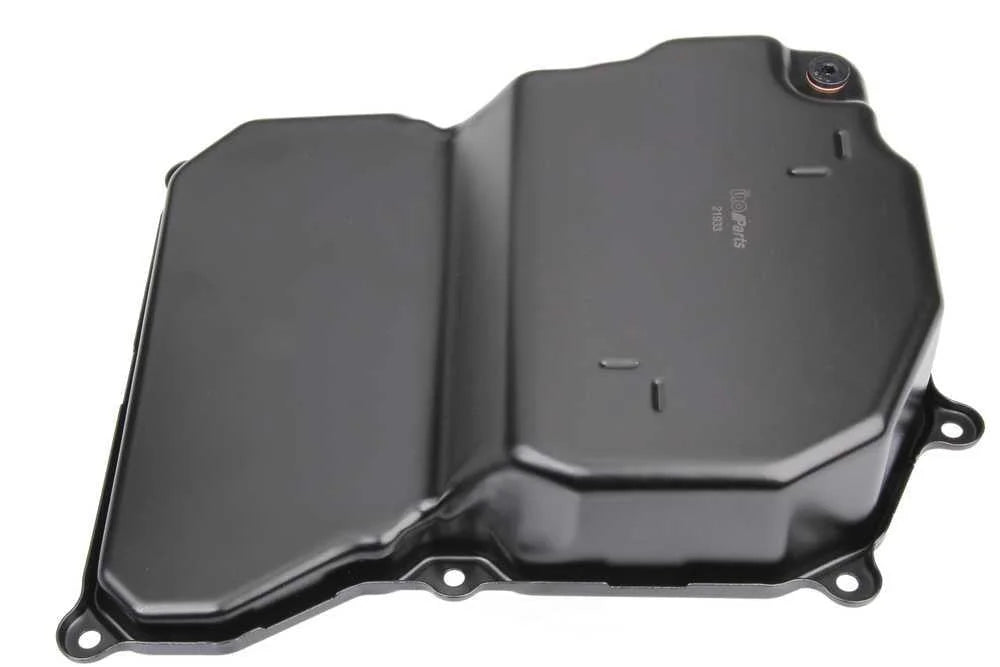 URO Parts Transmission Oil Pan 09G-321-361 A fits 2005-2014 Volkswagen Beetle / 2009-2011 Volkswagen CC / 2010-2014 Volksw...