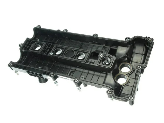 URO Parts Valve Cover LR070360 - Installation View