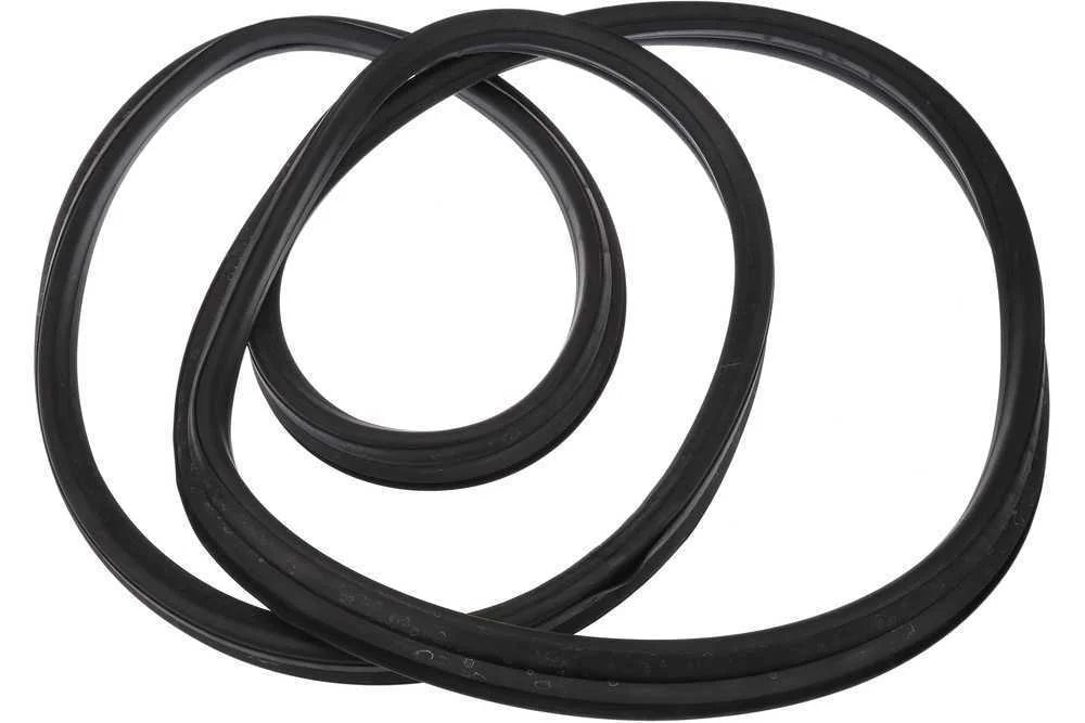 URO Parts Windshield Seal 116-671-01-20 fits 1975-1980 Mercedes-Benz 280S / 280SE / 1973-1980 Mercedes-Benz 300SD / 450SE ...