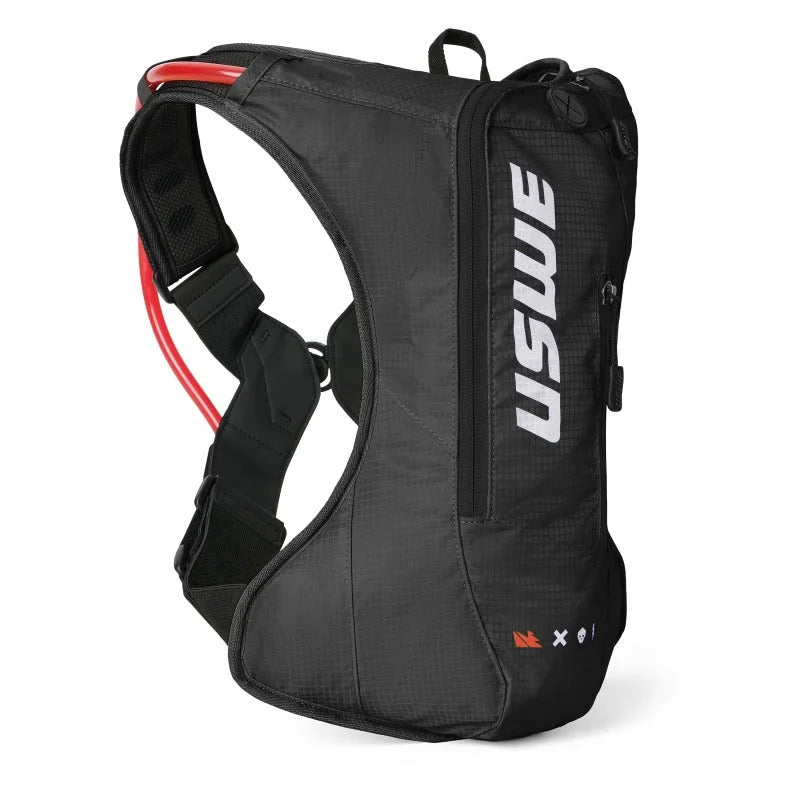 USWE Outlander Moto Hydration Pack 4L - Black - Side View