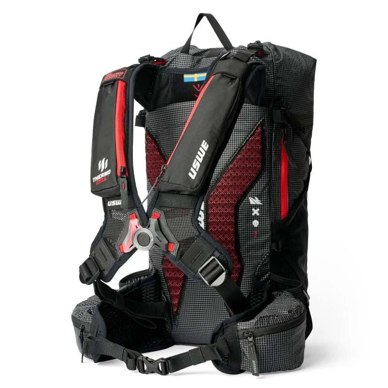 USWE VST Termocell Winter Harness for Daypack Black - Side View