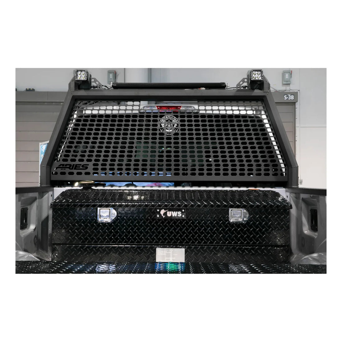 UWS Gloss Black 45-Gallon Combo Aluminum Transfer Tank TT-45-COMBO-BLK - Side View