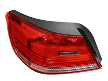 Load image into Gallery viewer, Ulo Taillight 104805030