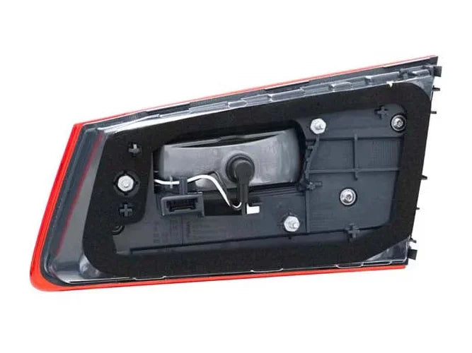 Ulo Taillight 106302730 - Side View