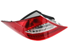 Load image into Gallery viewer, Ulo Taillight 141061003 - Main Product View