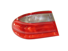 Load image into Gallery viewer, Ulo Taillight 146932030