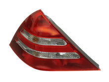 Load image into Gallery viewer, Ulo Taillight 146988030