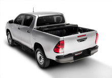 Load image into Gallery viewer, UnderCover 16-18 Toyota Tacoma 5ft Flex Bed Cover - Side View
