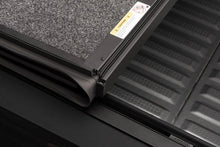 Load image into Gallery viewer, UnderCover 17-20 Honda Ridgeline 5ft Ultra Flex Bed Cover - Installation View