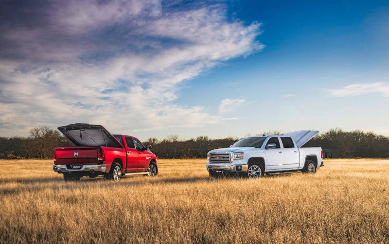UnderCover 19-20 GMC Sierra 1500 (w/o MultiPro TG) 6.5ft Elite LX Bed Cover - Pull Me Over Red - Back View