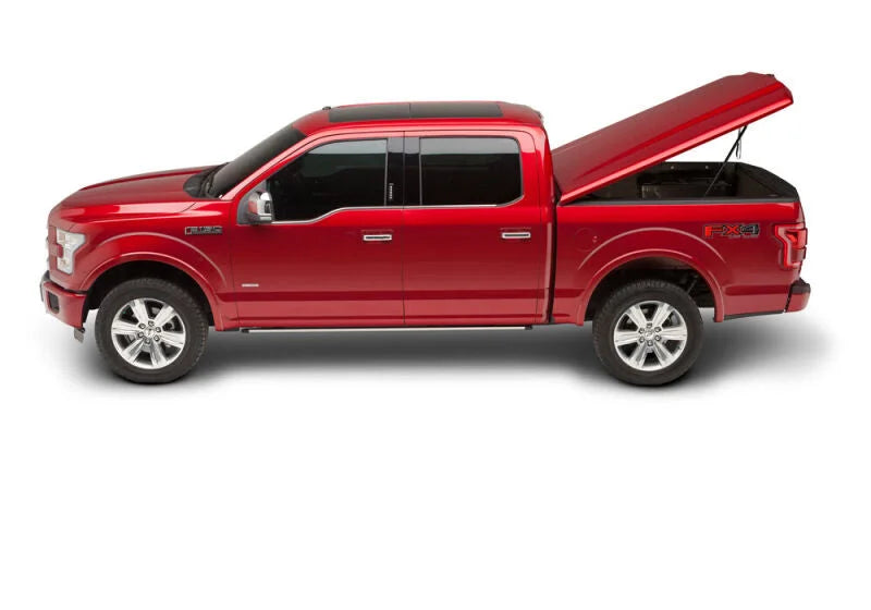 UnderCover 19-20 Ram 1500 (w/o Rambox) 5.7ft Elite LX Bed Cover - Ivory Pearl - Additional View 6