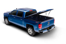 Load image into Gallery viewer, UnderCover 2019 Ford Ranger 5ft Lux Bed Cover - Hot Pepper Red - Additional View 6