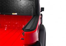 Load image into Gallery viewer, UnderCover 2020 Jeep Gladiator 5ft Flex Bed Cover - Additional View 8