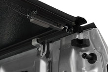 Load image into Gallery viewer, UnderCover 2021+ Ford F-150 Crew Cab 5.5ft Flex Bed Cover - Additional View 7
