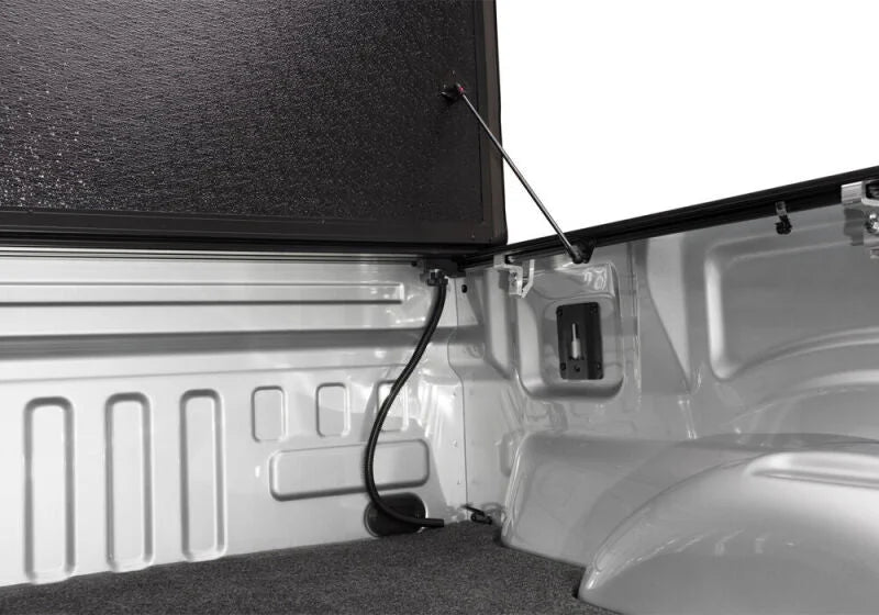 UnderCover 2022 Ford Maverick 4.5ft Flex Bed Cover - Installation View