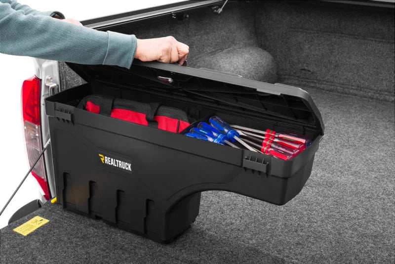 UnderCover 2022 Nissan Frontier Ext/Crew All Beds Drivers Side Swing Case - Black Smooth - Main Product View