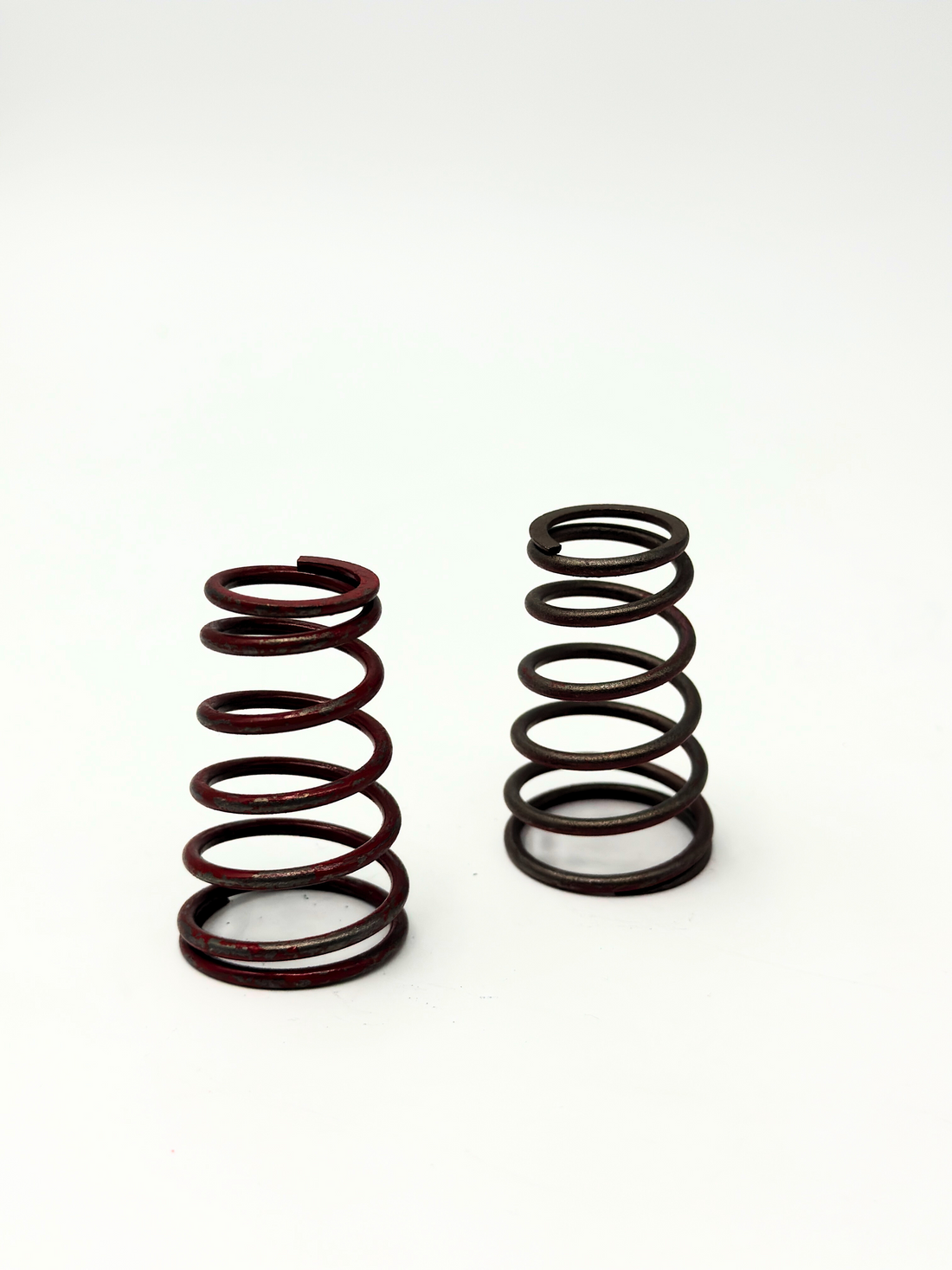 TR 1.1 Bar [16.1 PSI] Actuator Spring for TR Internal Wastegate (RED)