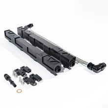 Load image into Gallery viewer, VMP Performance 20+ Ford Shelby GT500 5.2 L Predator Billet Fuel Rail Kit - Direct Replacement - Additional View 5