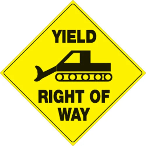 VOSS YELLOW PLASTIC REFLECTIVE SIGN 12" YEILD GROOMER 500 YRW YR