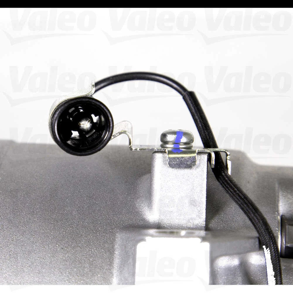 Valeo A/C Compressor 699264 fits 2001-2009 Volvo S60 / 2000-2002 2005-2006 Volvo S80 / 2001-2007 Volvo V70 / 2003-2007 Vol...