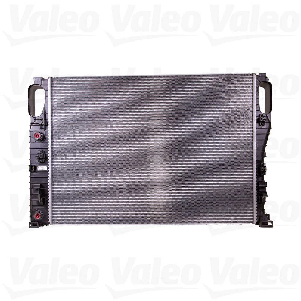 Valeo Radiator 732849 fits 2006 Mercedes-Benz CLS500 / 2003-2006 Mercedes-Benz E500 - Main Product View