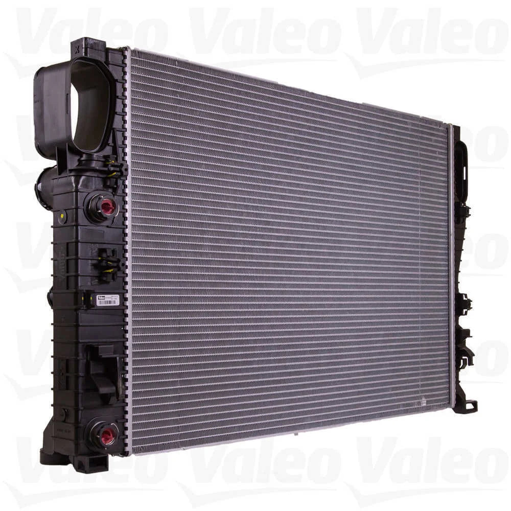 Valeo Radiator 732849 fits 2006 Mercedes-Benz CLS500 / 2003-2006 Mercedes-Benz E500 - Detail View