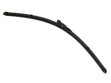 Load image into Gallery viewer, Valeo Windshield Wiper Blade 900238B - Side View