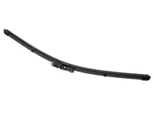 Load image into Gallery viewer, Valeo Wiper Blade 900-20-7B - Side View